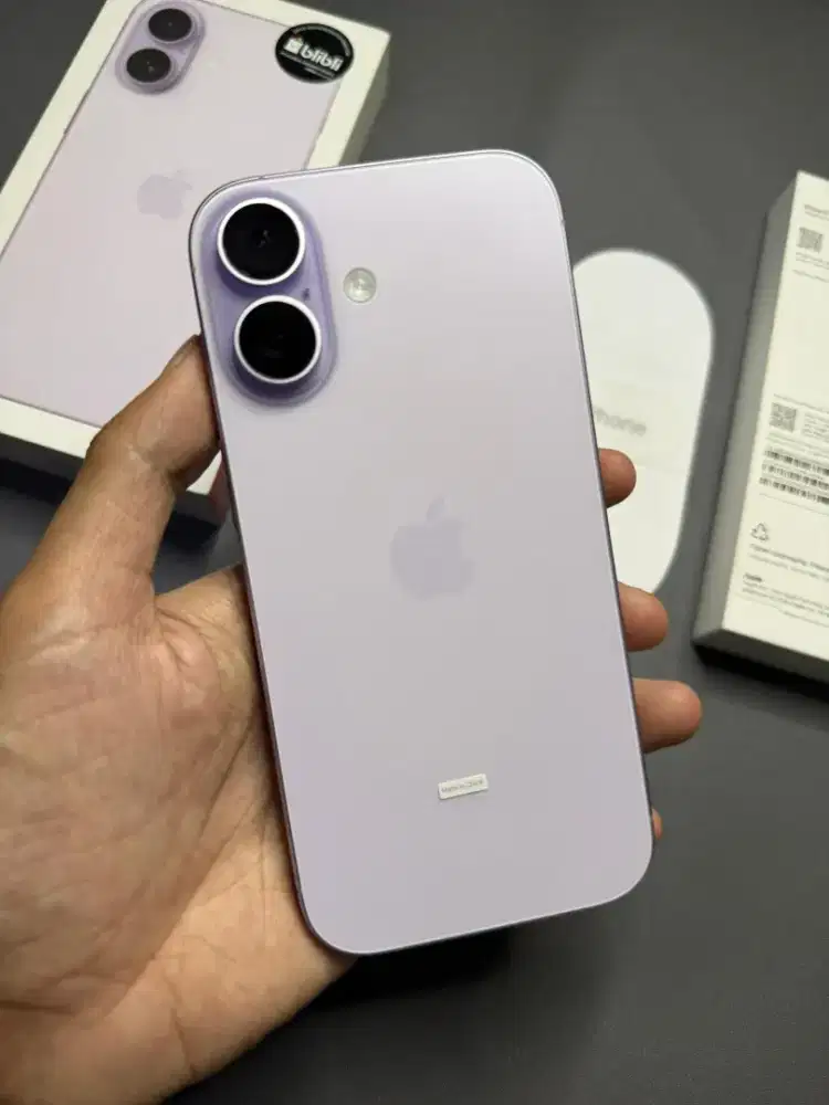 iPhone 17 256Gb CC:0 Blibli Garansi Aktif Sampai April 2027