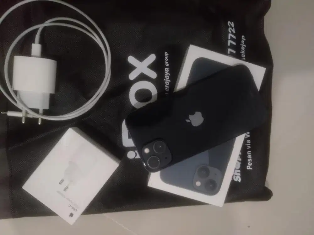 iPhone 13 128GB – Garansi Resmi iBox (Eks Pemakaian Pribadi)