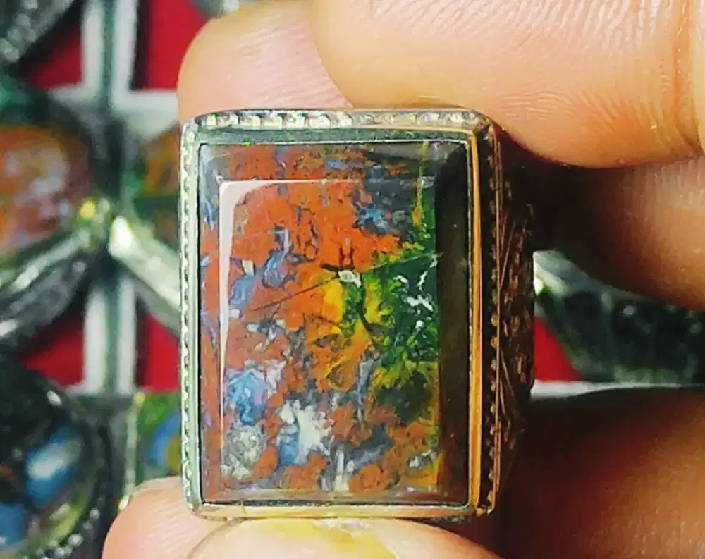 Batu akik pancawarna keristall 5 warna