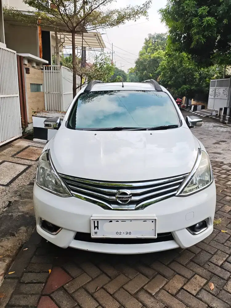 Grand Livina XV (2015)