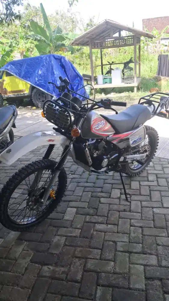 Suzuki ts tahun 2005, komplit dan mulus