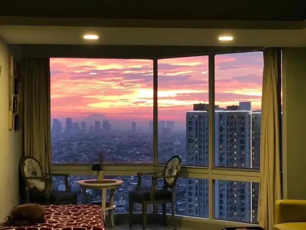 DIJUAL KONDOMINIUM FULL FURNISHED VIEW CITY DI KONDOMINIUM TAMAN ANGGREK