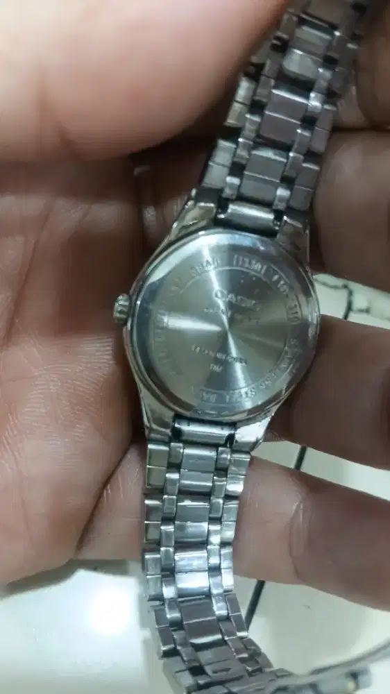 Jual jam tangan preloved casi* LTP 1310