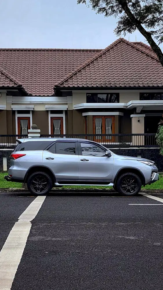 Toyota Fortuner 2016 VRZ AT Diesel