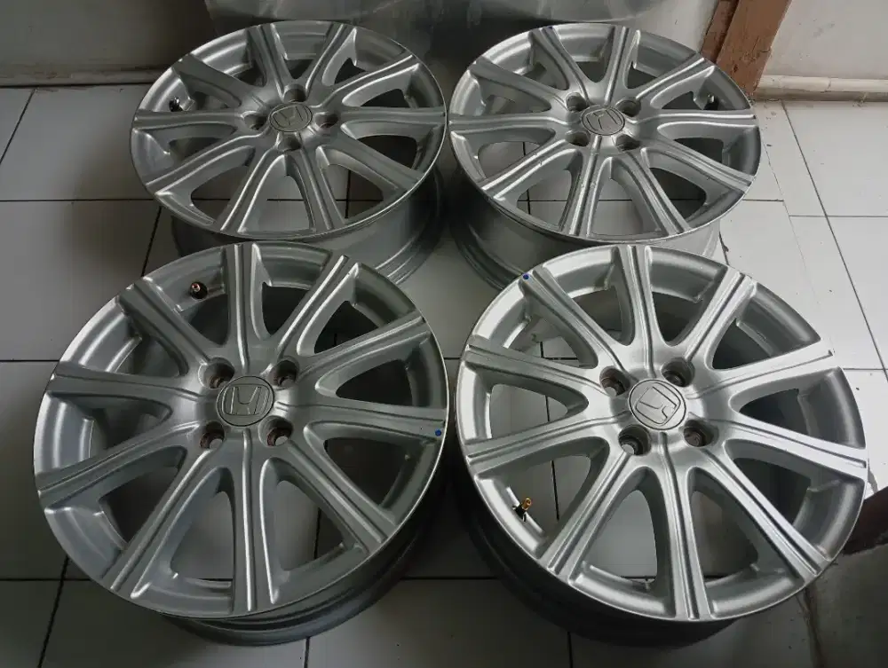 Velg Oem Honda Jazz 4×100 R16