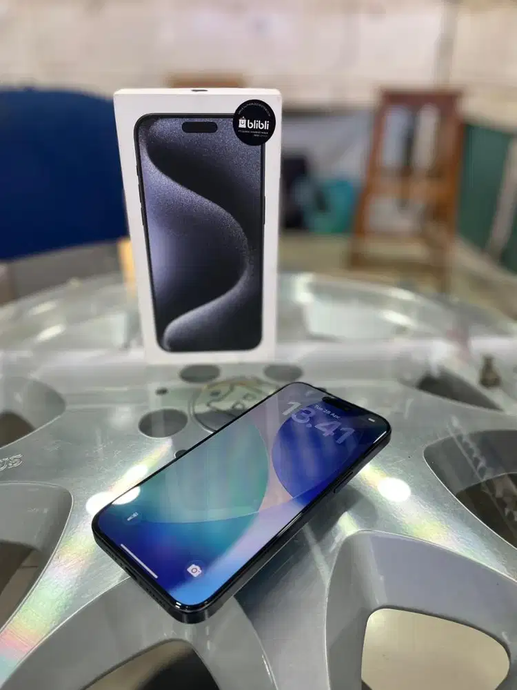 Iphone 15 promax Blue