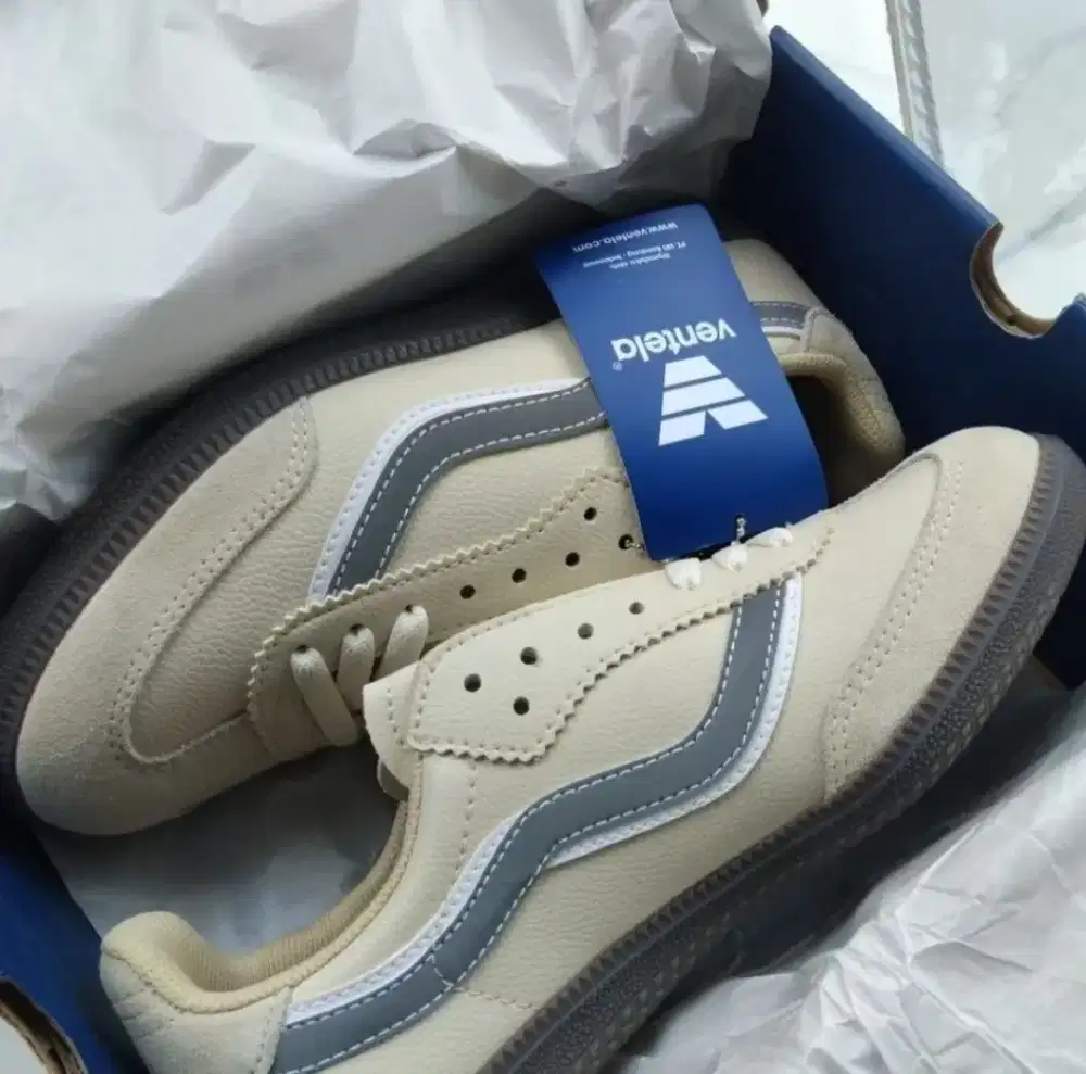 Sepatu Ventela V23 Unisex