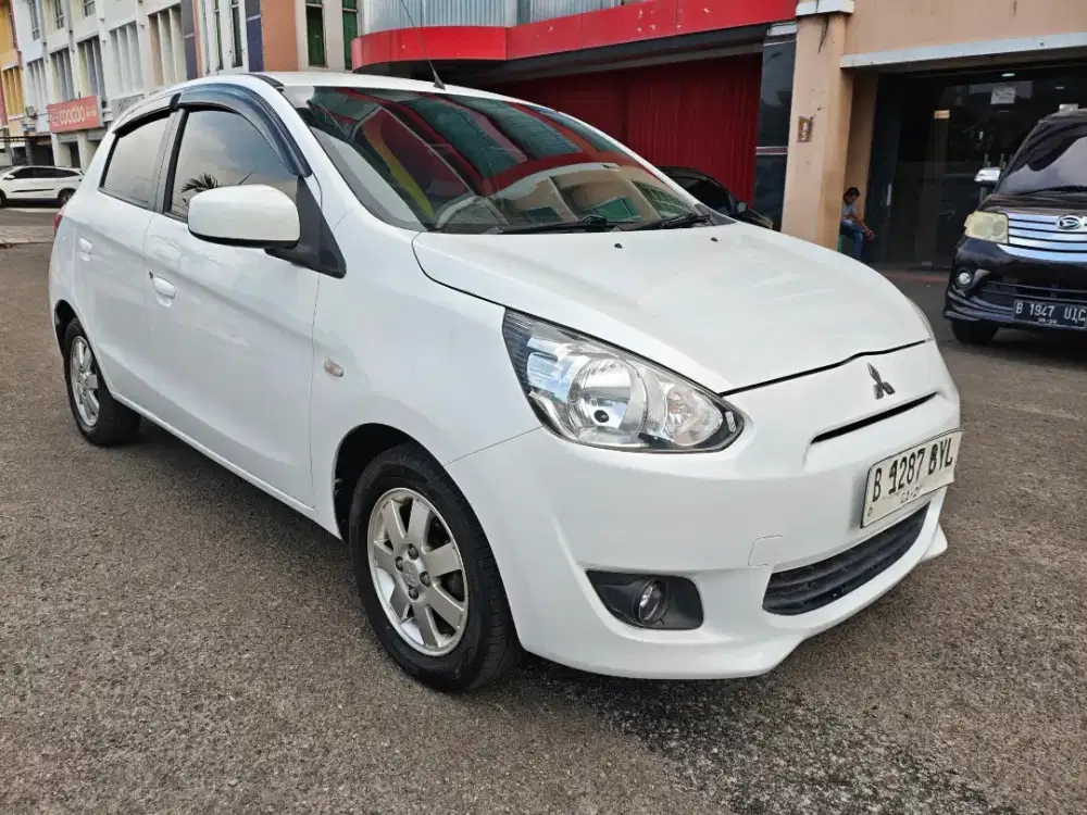 Mirage GLS AT 2014 / 2013 TDP15jt Mitsubishi Mirage 1.2 GLS Matic 2013