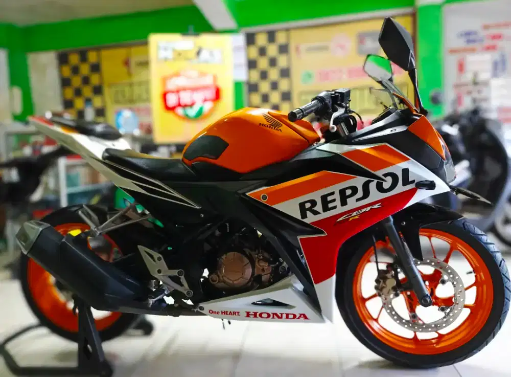 Ga.MURAH NEW CBR150 REPSOL 2017