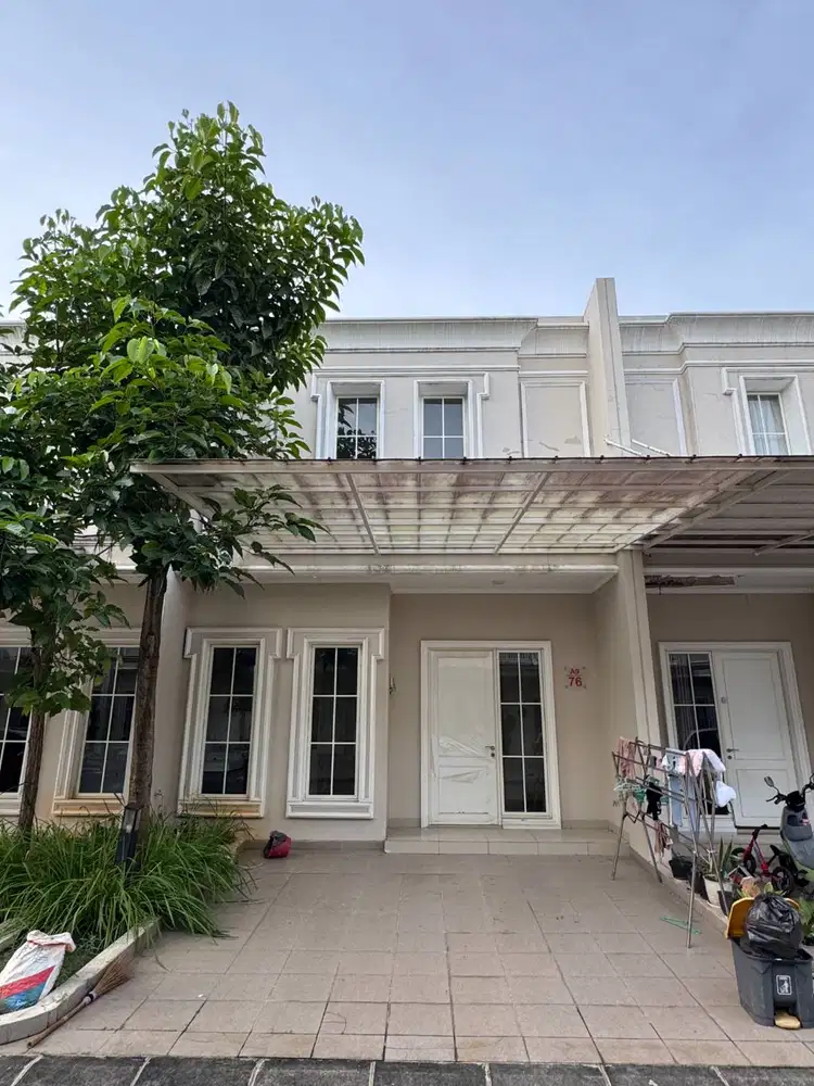 Disewakan Murah Rumah 2 Lt Millenium City siap Huni dengan Kitchen Set