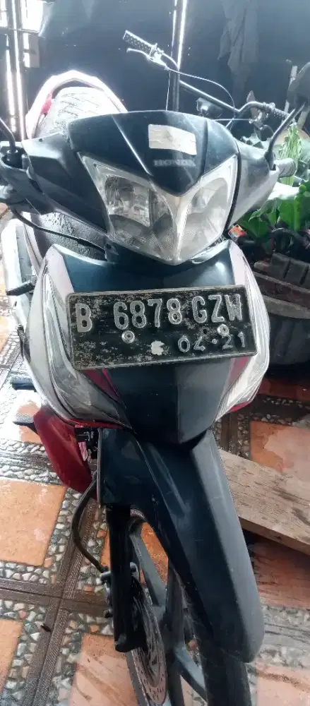 Honda Supra X Helm in