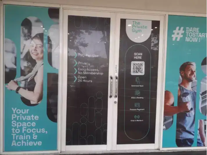 Sedia Sticker printing dan Kaca Film untuk kantor & segala bangunan