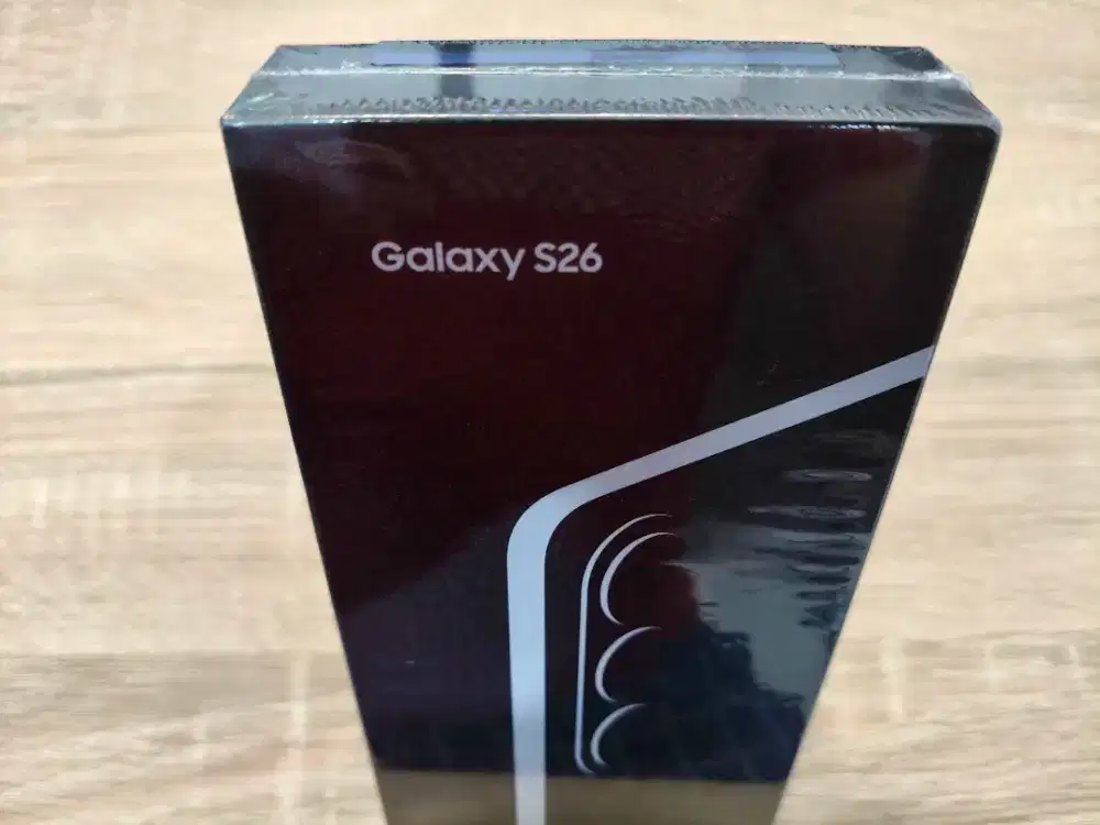 BNIB Samsung S26 12/256 Cobalt Violet