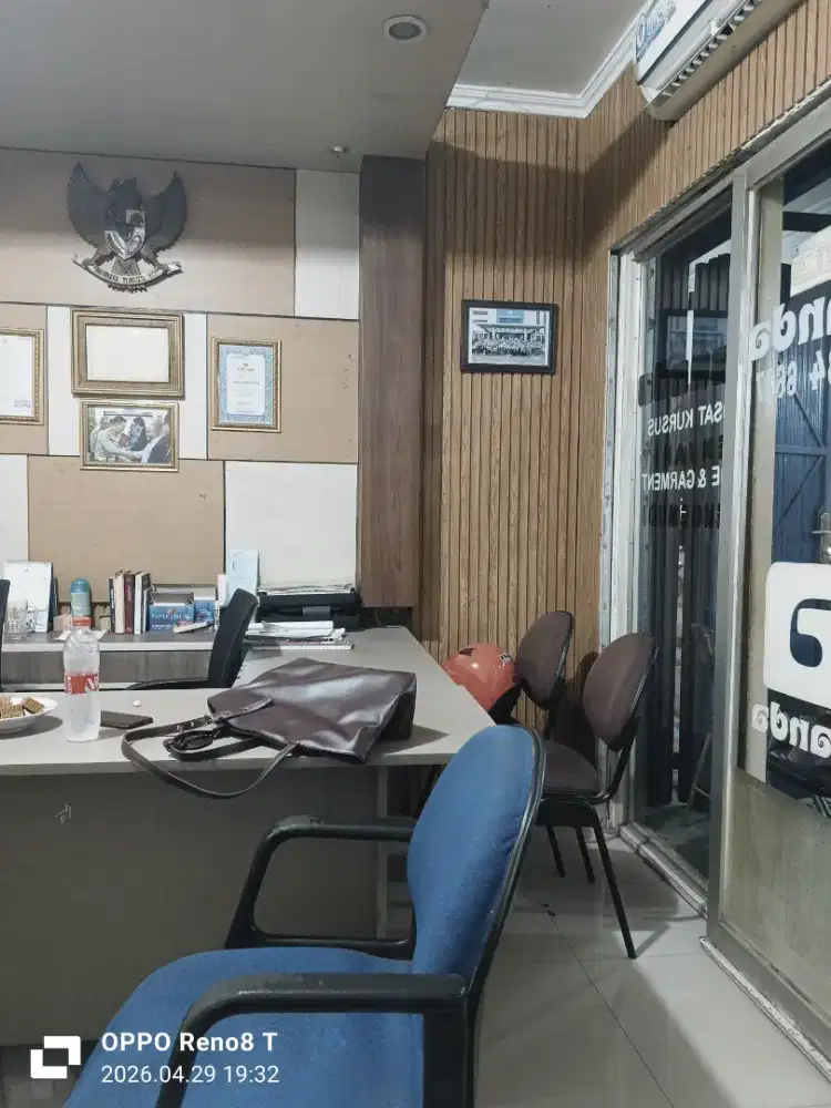 Lowongan instruktur sekolah mengemudi