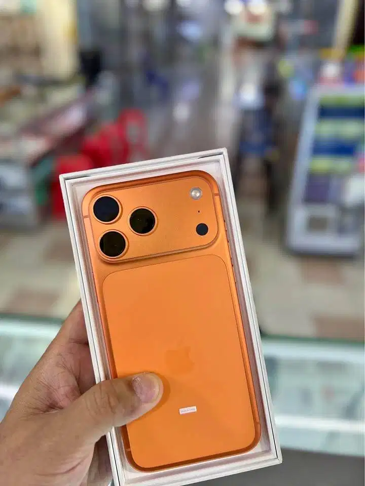 Iphone 17 Promax 512 GB Aktif 6 Hari Doang! Sama kek beli Baru