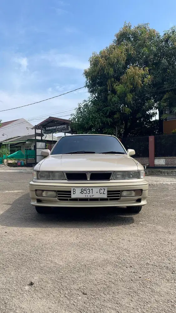 Mitsubishi Eterna 1990 Bensin