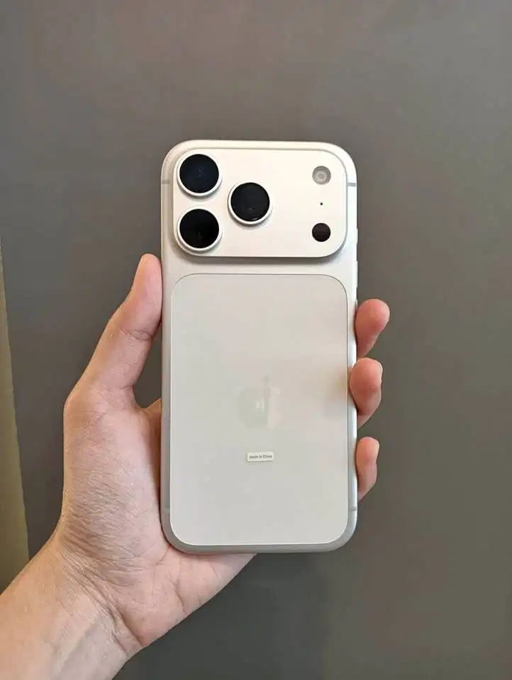 Iphone 17 PRO 512 IBOX (Silver) Like NEW Garansi Maret 2027 taun depan