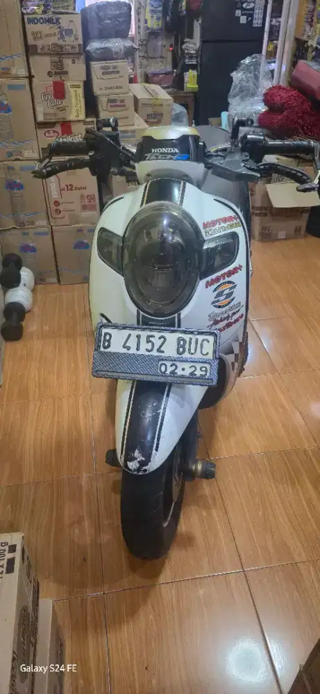 DIJUAL SCOOPY 2019 BEKAS PAKAI SENDIRI
