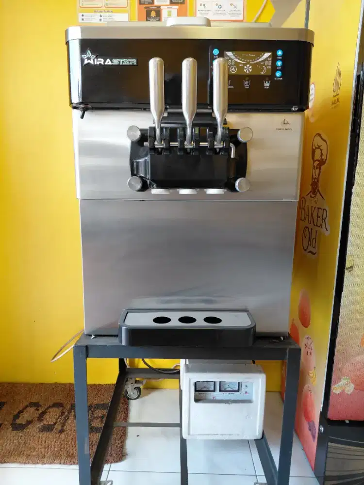 Dijual mesin es krim merk Wirastar