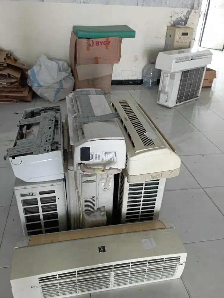 Di beli elektronik AC rusak