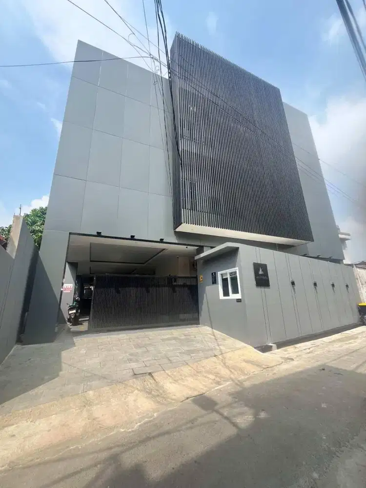 Premium Boarding House 4 Lantai 81 Kamar di Gambir, Jakarta