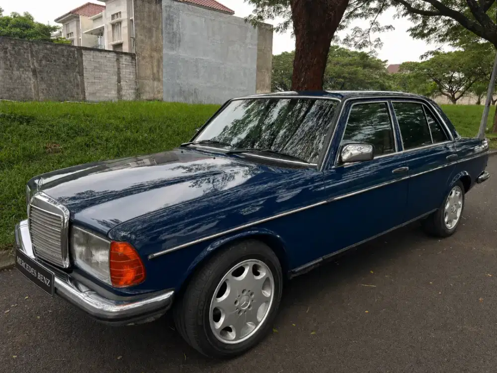 Mercedes Benz Tiger 280E MT W123 Biru 1985