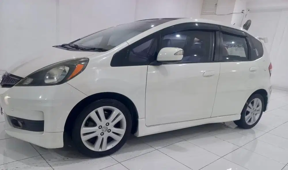 Honda jazz rs 2012 manual
