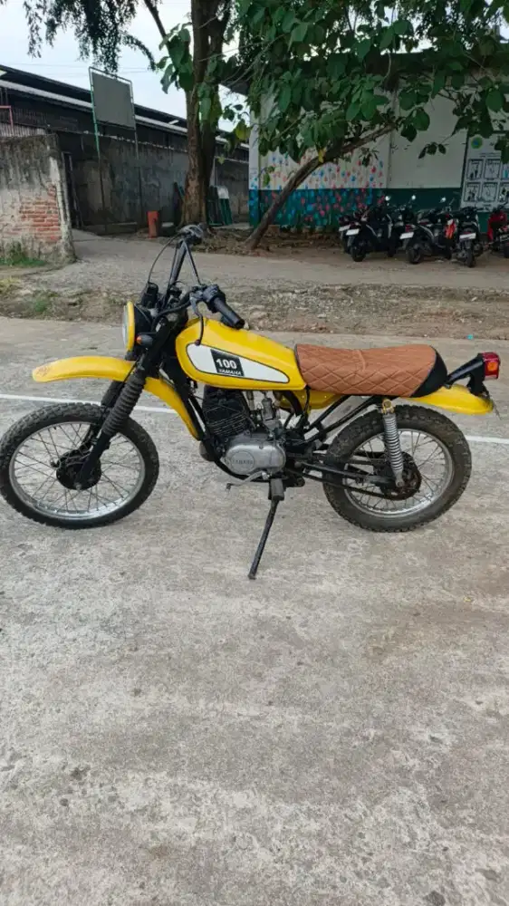 Di jual RS 100 upgrade DT 100 tahun 1978