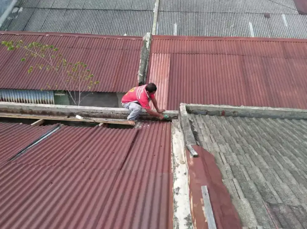 Tukang talang dan perbaikan kebocoran atap