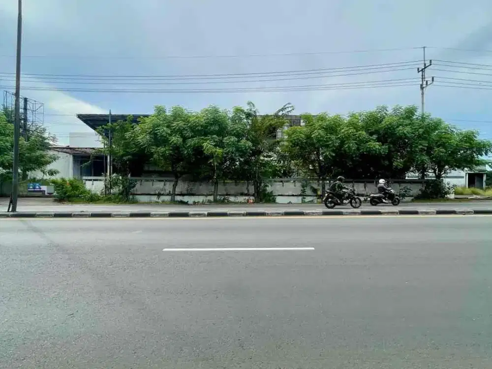 Raya kletek Krian jual murah gedung dan kantor strategis nol jalan Raya double way