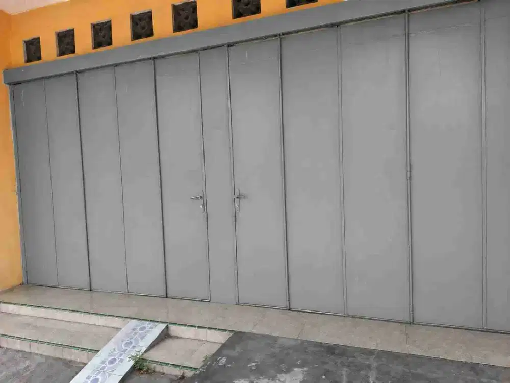 Di sewakan murah ruko 2 lantai lebar 6 meter solo baru