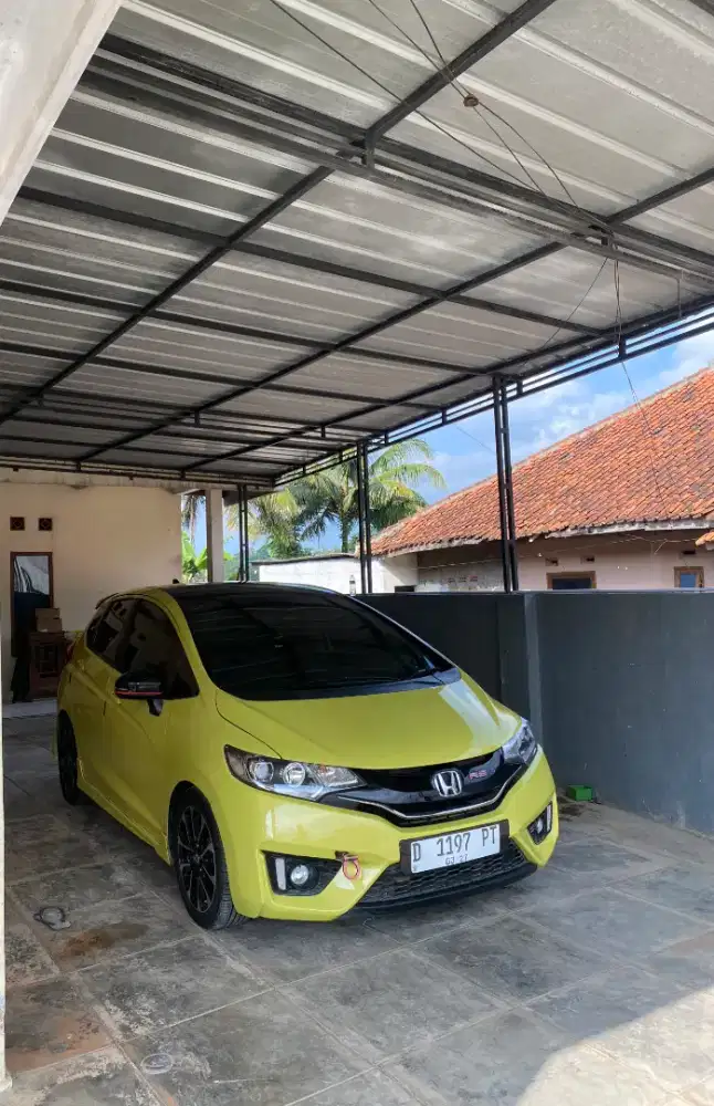 Honda jazz rs 2015 MT