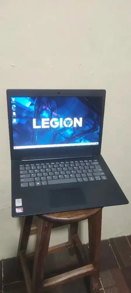 laptop Lenovo Ideapad AMD A4-9245 Ram 4GB DDR4 HARDIS 1TB VGA Radeon