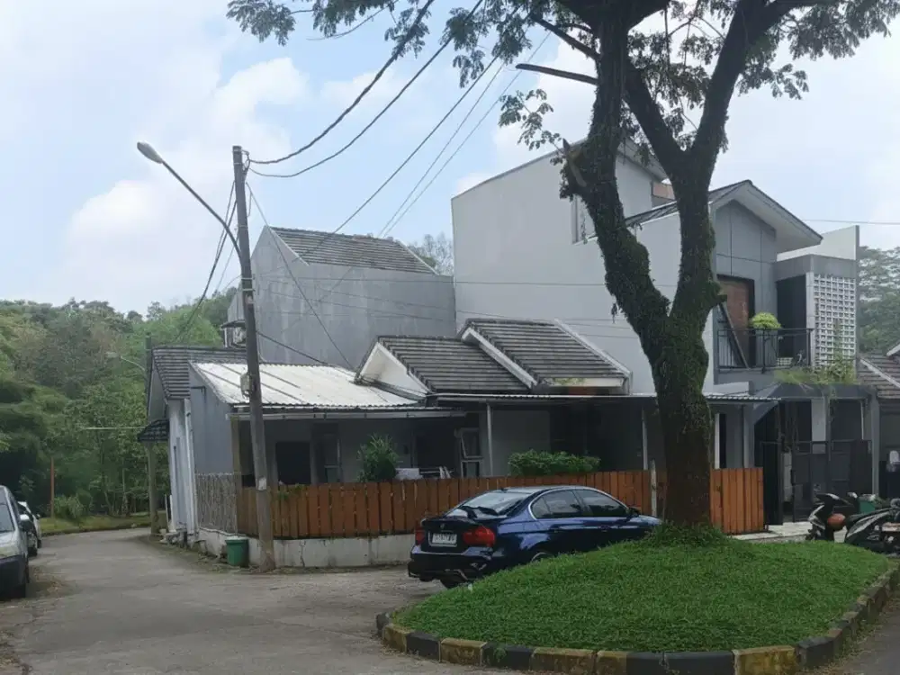 Rumah Hook, LT128m2, View taman, di cendana residence , pondok benda, pamulang.tangerang selatan