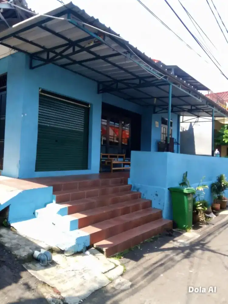 Di jual cepat BU rumah induk dan kontrakan 1 pintu bisa untuk berdaga