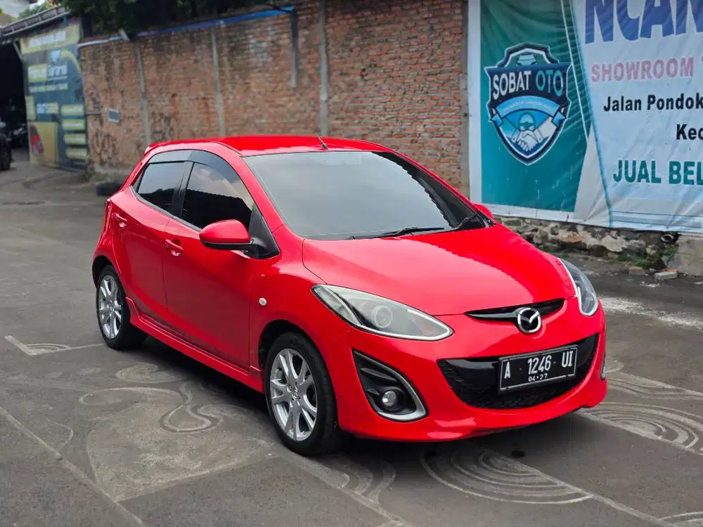 Mazda 2 R Matic 2011 Dp 10 Juta Promo
