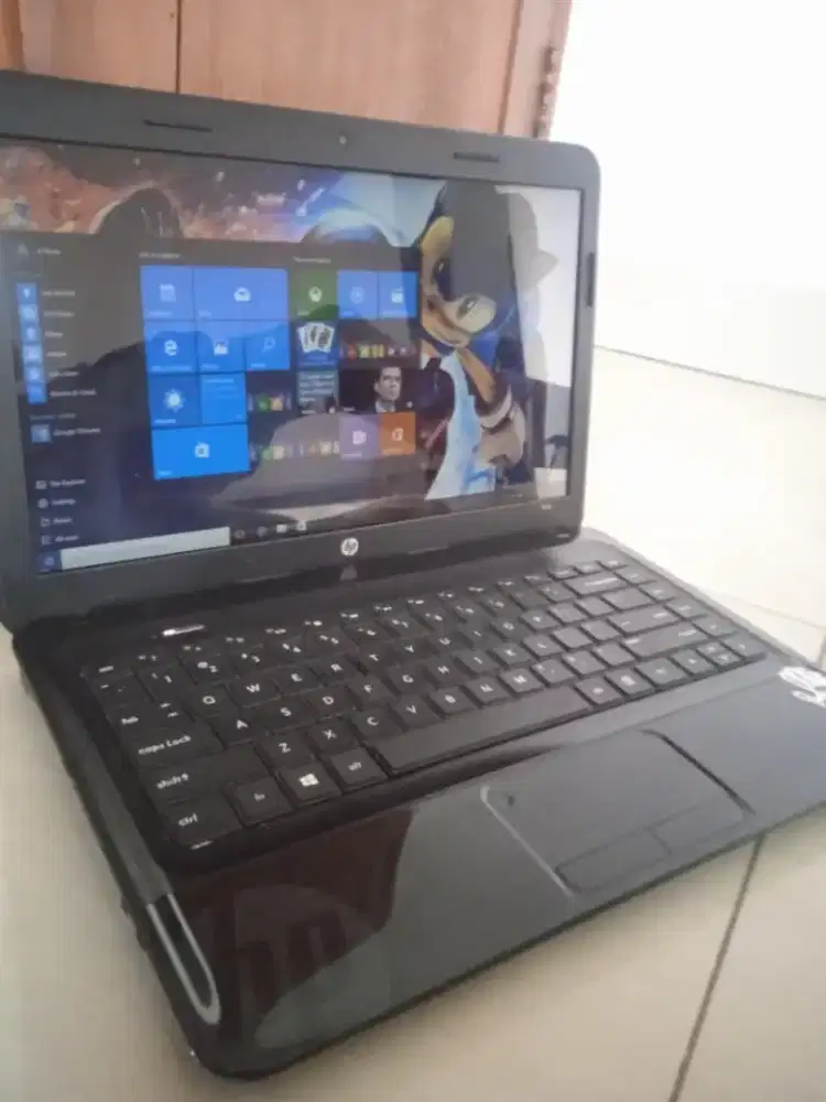 Laptop hp lengkap