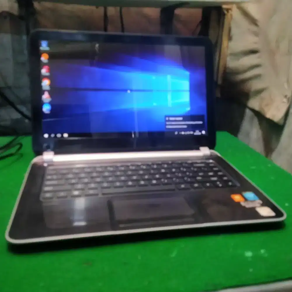 HP core i5 siap Game DESAIGNT no Lemot