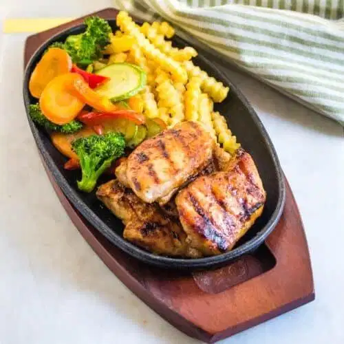 DI CARI PENJAGA TEMPAT MAKAN WAJIB BISA GORENG