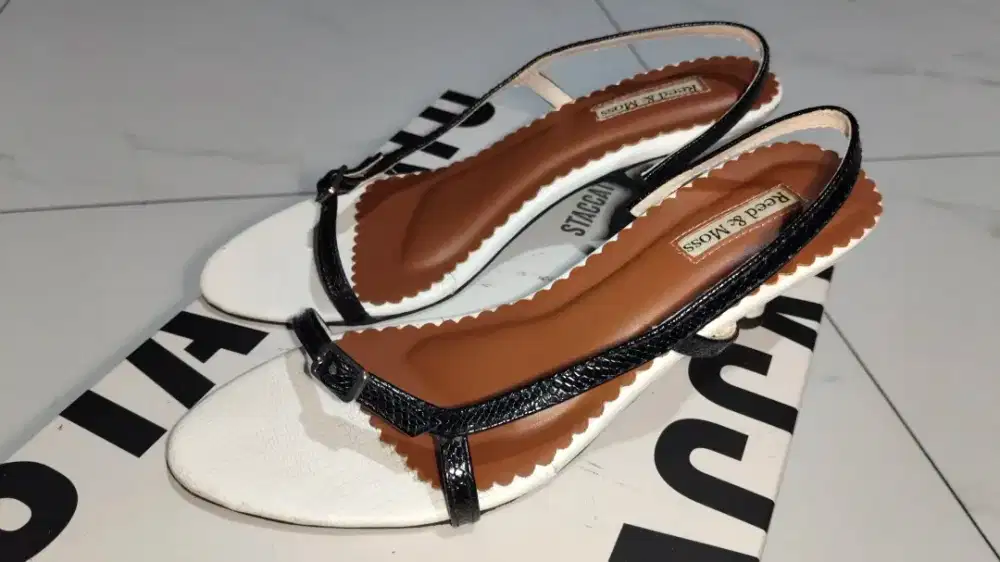 Eleanor Rigby Heels Reed & Moss Ukuran 38