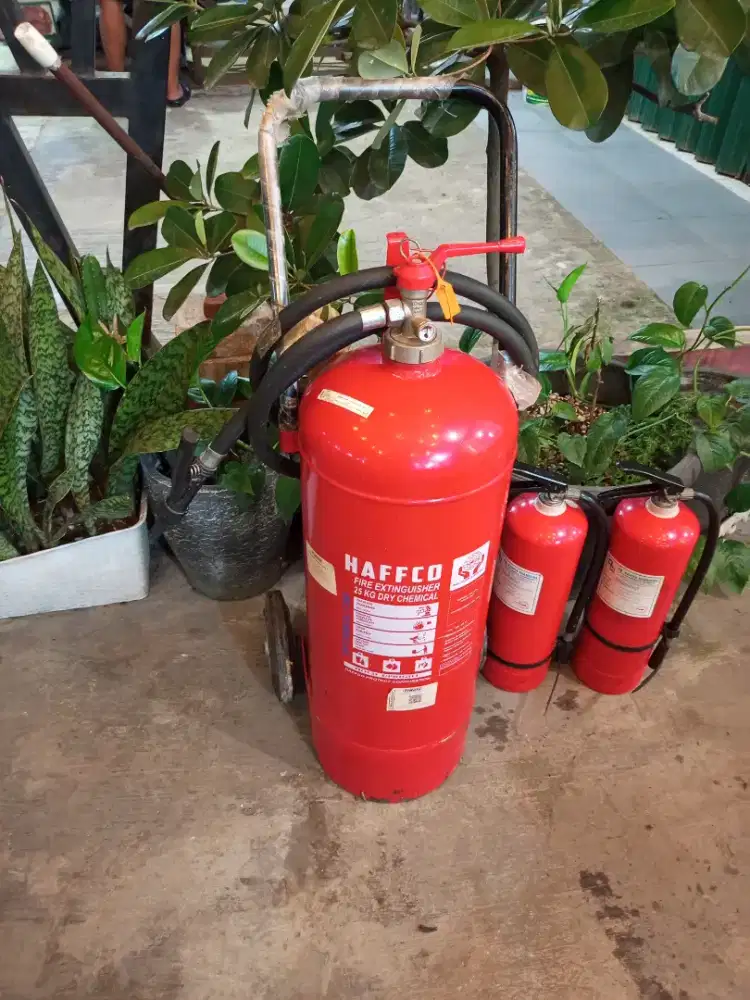 ALAT PEMADAM API BESAR