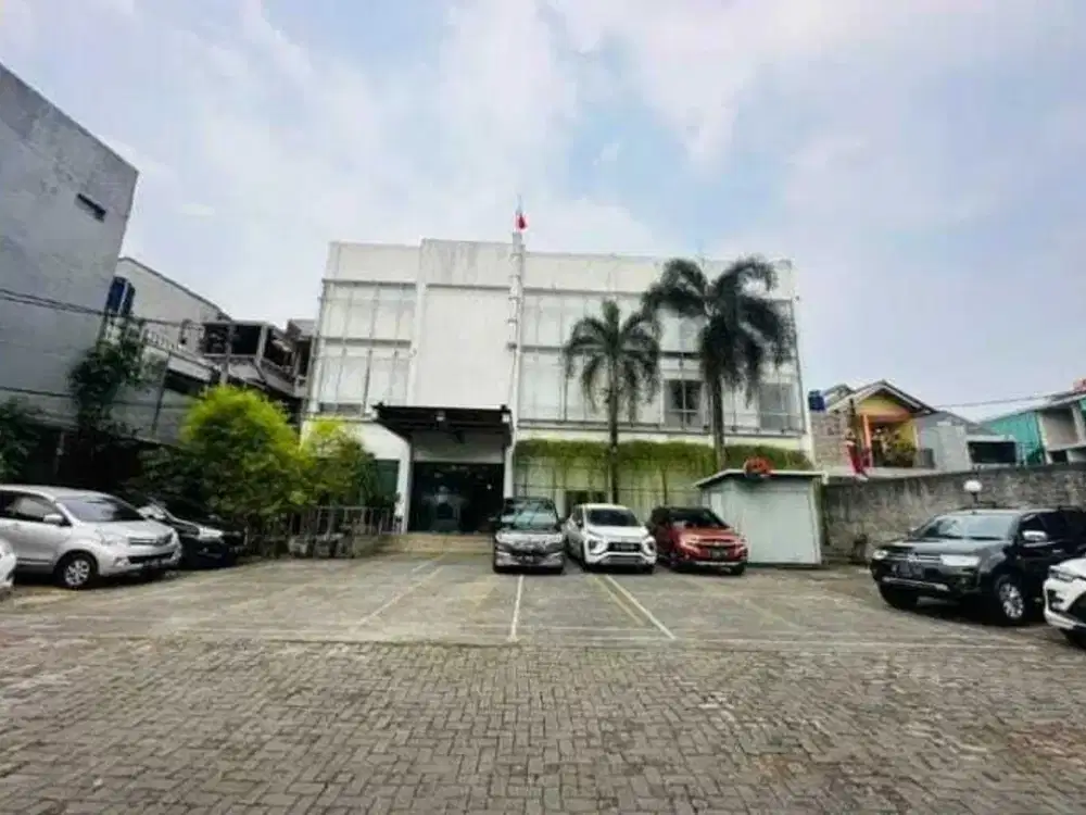 Dijual gedung kantor murah 4 lt Cilandak Jakarta selatan