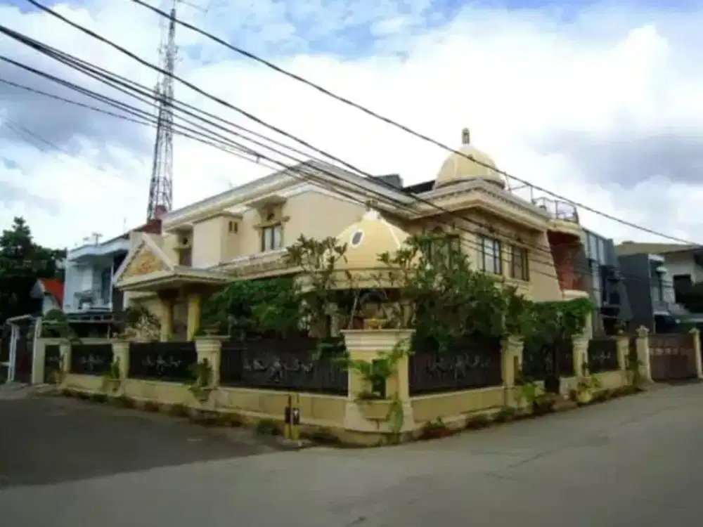 dijual rumah induk dan 15 kos an kebon jeruk jakarta barat