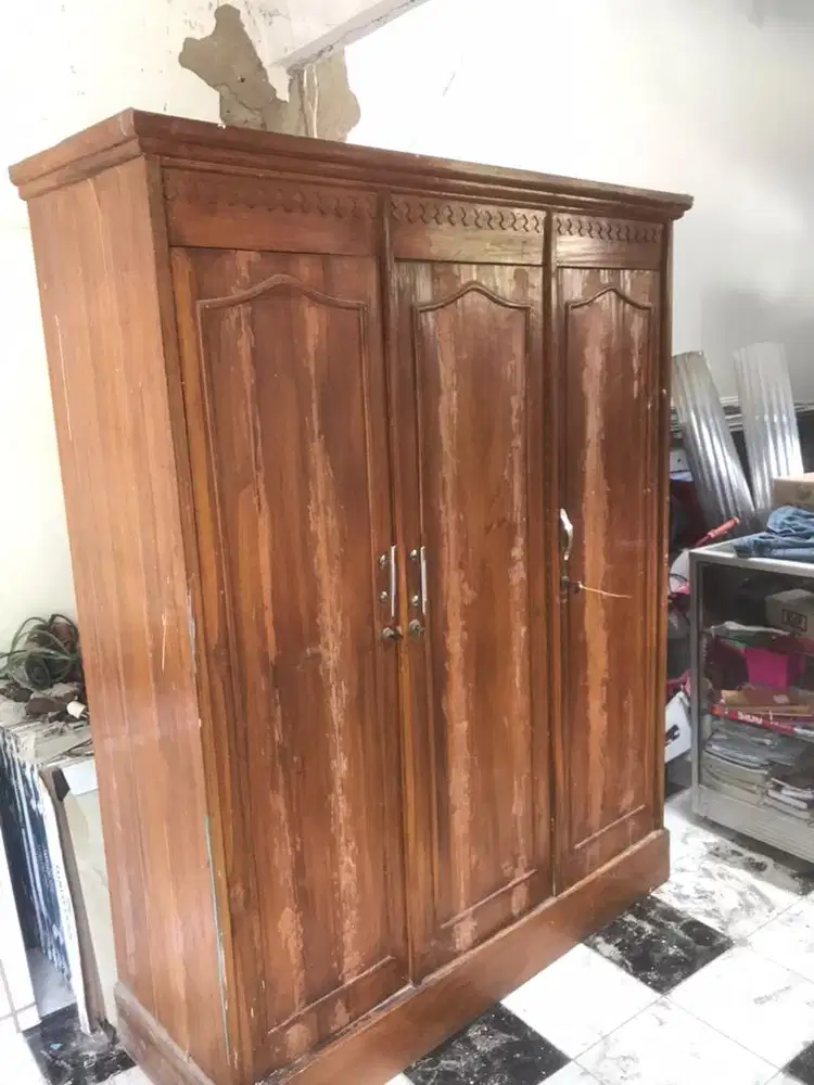 Dijual cepat lemari kayu jati muda serbaguna