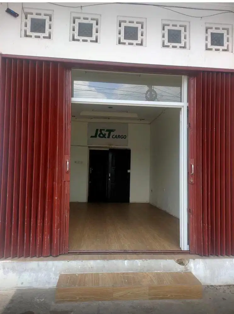 Disewakan ruko diperumahan graha indah