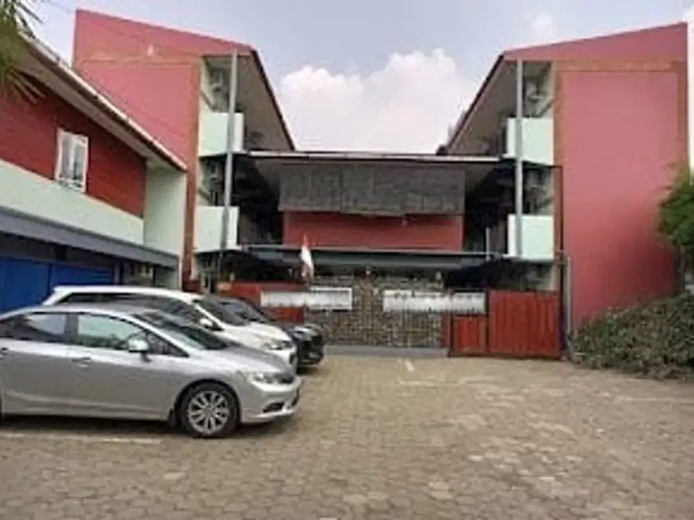 dijual kos exclusive 80 kamar Serpong Tangerang selatan