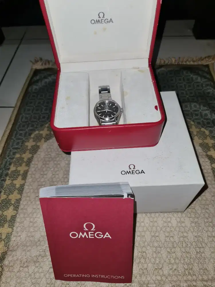 Jam tangan bekas bekas almarhum