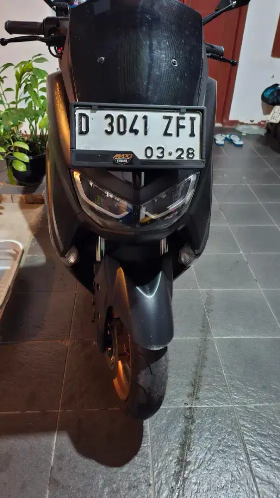 Jual NMAX Th 2023 low odo mulus ban belakang baru