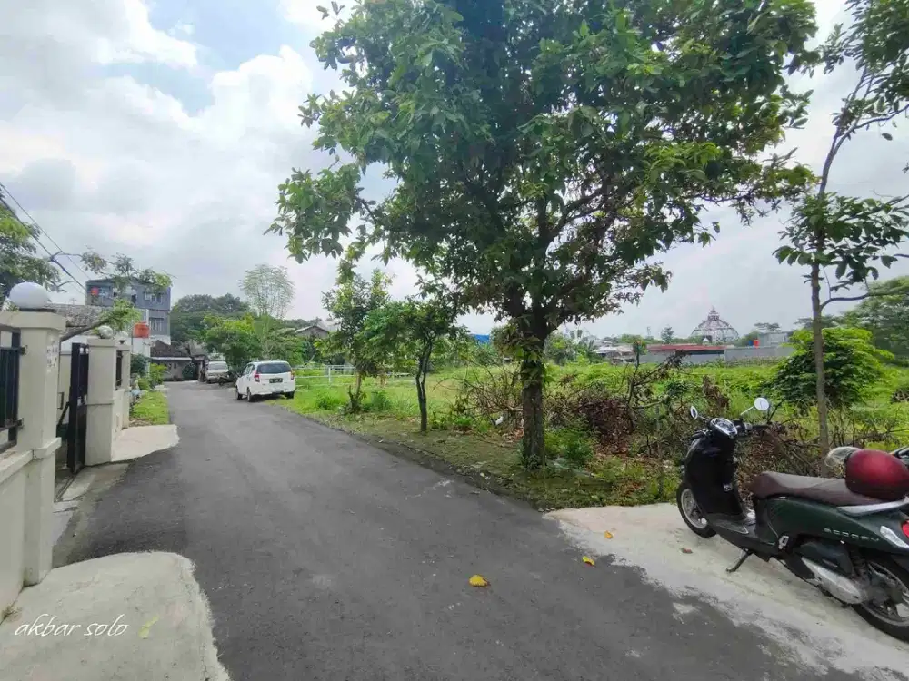 tanah murah area kampus ums solo