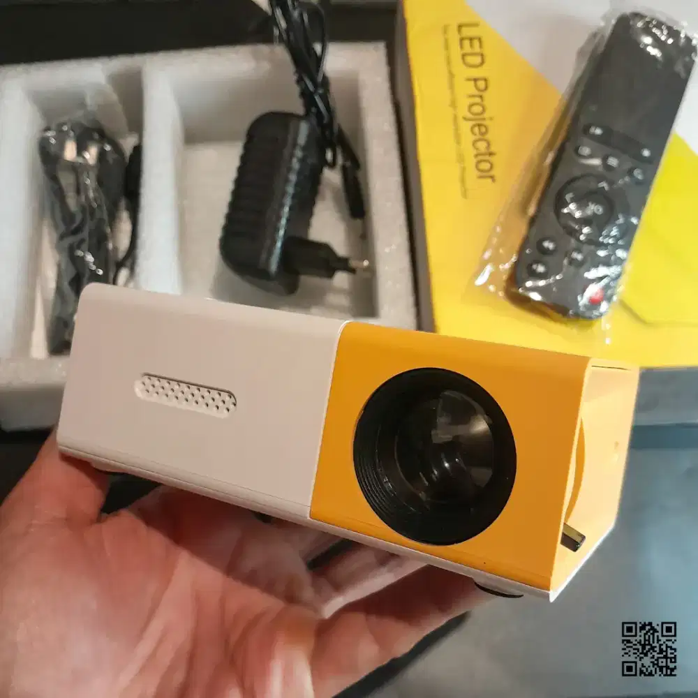 Proyektor Mini Normal Komplit